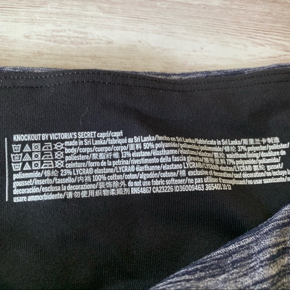 Victoria Secret Sport Navy Blue Space Dye Heathered High Rise Crop Leggings - Picture 7 of 9